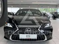 2025 Lexus ES300
