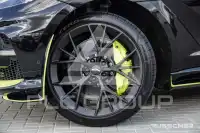 2025 Aston Martin DBX