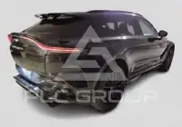 2025 Aston Martin DBX
