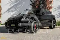 2025 Aston Martin DBX