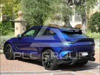 2025 Aston Martin DBX