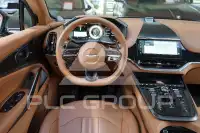 2025 Aston Martin DBX