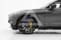 2025 Aston Martin DBX