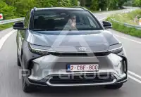 2025 Toyota bZ4X