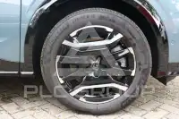 2025 Peugeot 5008