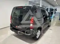 2025 Peugeot Rifter