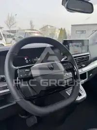 2025 Peugeot Traveller