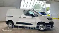 2025 Peugeot Partner