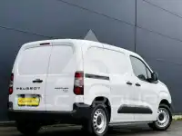 2025 Peugeot Partner