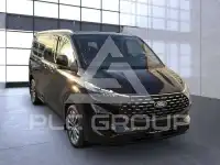 2025 Ford Tourneo