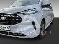 2025 Ford Tourneo