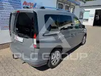 2025 Ford Tourneo