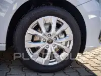 2025 Ford Tourneo