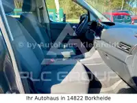 2025 Ford Tourneo