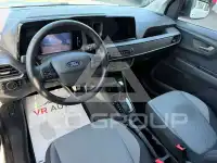 2025 Ford Tourneo