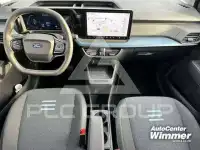 2025 Ford Tourneo