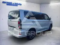 2025 Ford Tourneo