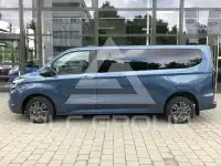 2025 Ford Tourneo