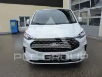2025 Ford Tourneo