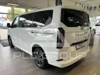 2025 Ford Tourneo