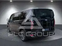 2025 Ford Tourneo