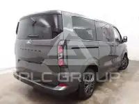 2025 Ford Tourneo