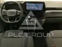 2025 Ford Tourneo