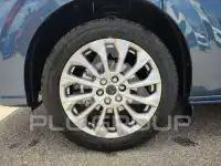 2025 Ford Tourneo