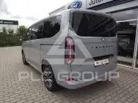 2025 Ford Tourneo
