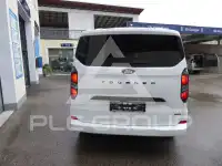 2025 Ford Tourneo