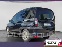 2025 Ford Tourneo