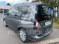 2025 Ford Tourneo