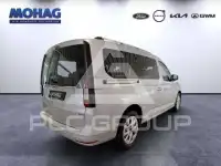2025 Ford Tourneo
