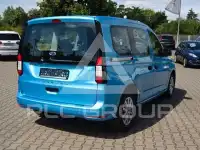 2025 Ford Tourneo