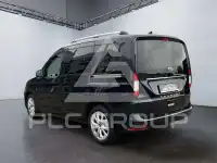 2025 Ford Tourneo