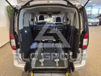 2025 Ford Tourneo