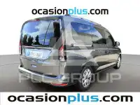 2025 Ford Tourneo