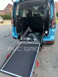 2025 Ford Tourneo