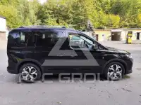2025 Ford Tourneo