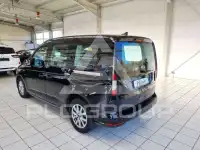 2025 Ford Tourneo