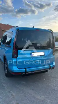 2025 Ford Tourneo