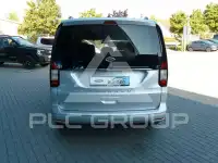 2025 Ford Tourneo