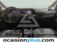 2025 Ford Tourneo