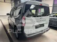 2025 Ford Tourneo