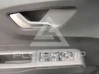 2025 Ford Tourneo