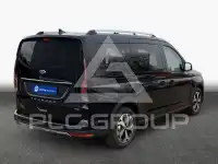 2025 Ford Tourneo