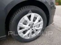 2025 Ford Tourneo
