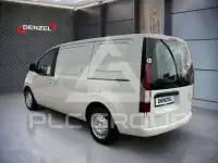 2025 Hyundai Staria