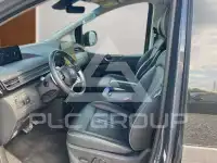 2025 Hyundai Staria