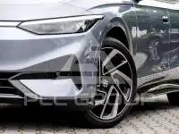 2025 Volkswagen ID 4